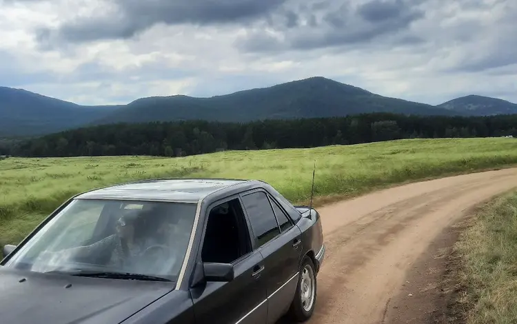 Mercedes-Benz E 280 1994 годаfor2 200 000 тг. в Астана