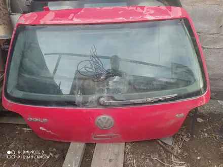 Гольф 4 крышка багажника за 15 000 тг. в Алматы