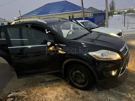 Ford Kuga 2009 года за 3 500 000 тг. в Актобе – фото 8