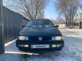 Volkswagen Passat 1996 годаfor1 600 000 тг. в Алматы – фото 2