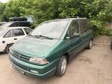 Peugeot 806 1998 годаүшін2 000 000 тг. в Алматы