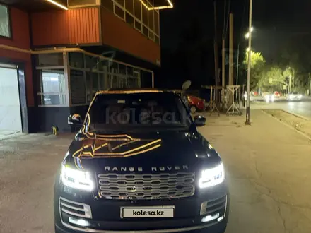 Land Rover Range Rover 2015 года за 35 000 000 тг. в Алматы – фото 4