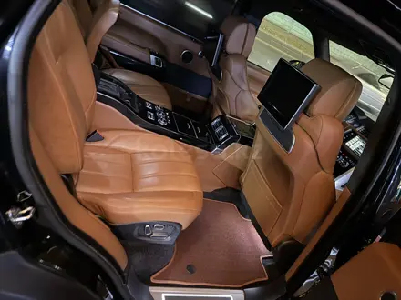 Land Rover Range Rover 2015 года за 35 000 000 тг. в Алматы – фото 25