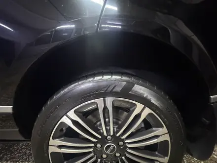 Land Rover Range Rover 2015 года за 35 000 000 тг. в Алматы – фото 28