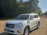 Toyota Land Cruiser Prado 2011 годаүшін11 000 000 тг. в Уральск – фото 2