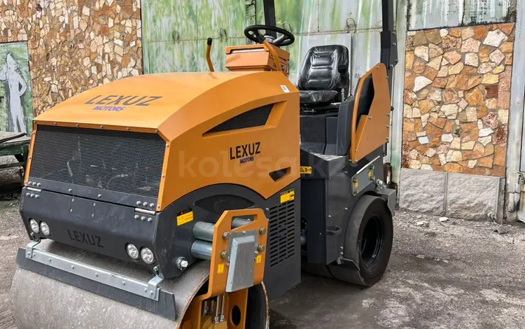 Bomag  LEXUZ MOTORS ST4000C 4.0 т. 2026 годаүшін13 670 000 тг. в Караганда