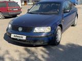 Volkswagen Passat 1997 годаfor1 600 000 тг. в Алматы – фото 4