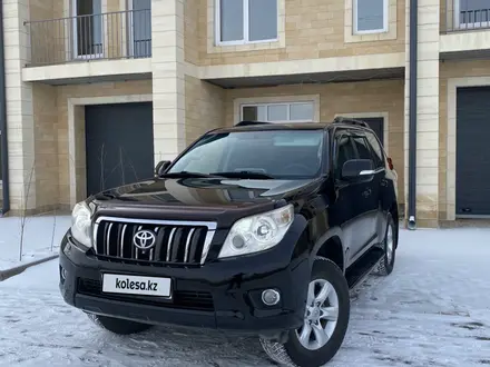 Toyota Land Cruiser Prado 2011 года за 13 790 000 тг. в Уральск – фото 2