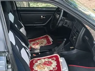 Audi 80