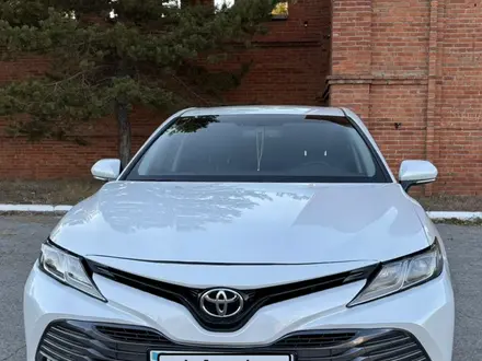 Toyota Camry 2018 года за 13 000 000 тг. в Костанай