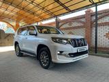 Toyota Land Cruiser Prado 2019 года за 23 500 000 тг. в Актобе