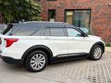 Ford Explorer 2021 года за 23 000 000 тг. в Алматы – фото 2