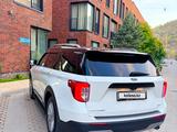 Ford Explorer 2021 года за 23 000 000 тг. в Алматы – фото 3