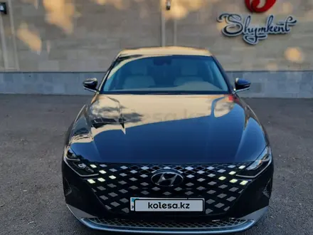 Hyundai Grandeur 2021 года за 14 000 000 тг. в Алматы
