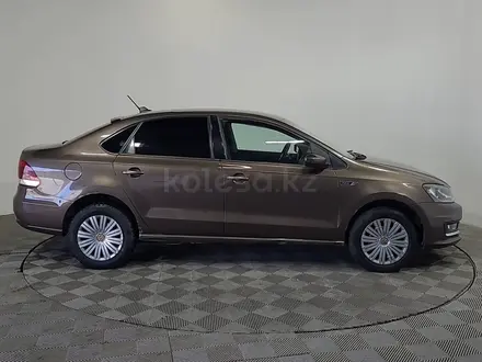 Volkswagen Polo 2018 года за 5 290 000 тг. в Алматы – фото 4