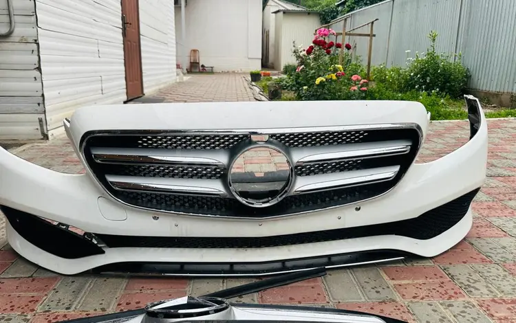 Бампер Mercedes w 213 за 180 000 тг. в Алматы