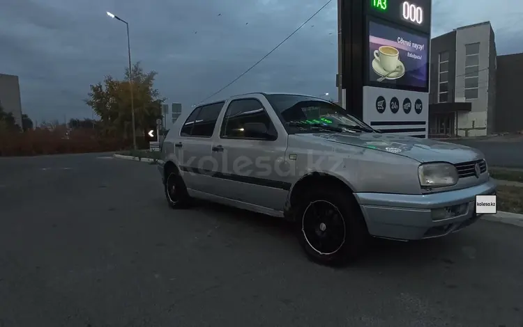 Volkswagen Golf 1996 годаfor850 000 тг. в Уральск