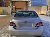 Toyota Camry 2010 года за 4 750 000 тг. в Актобе – фото 4