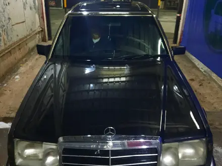 Mercedes-Benz E 200 1993 года за 1 500 000 тг. в Алматы – фото 4