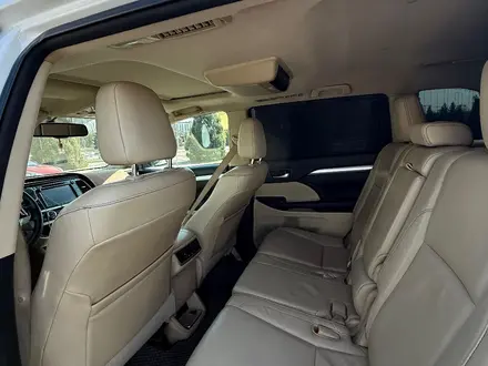 Toyota Highlander 2015 года за 12 700 000 тг. в Алматы – фото 8
