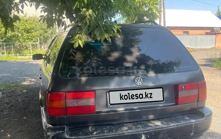 Volkswagen Passat 1994 годаүшін850 000 тг. в Актобе