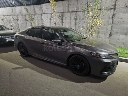 Toyota Camry 2021 года за 17 000 000 тг. в Алматы – фото 7