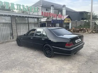 Mercedes-Benz S 500