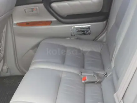 Toyota Land Cruiser Prado 2004 года за 12 500 000 тг. в Актобе – фото 4