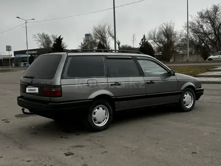 Volkswagen Passat 1992 года за 1 600 000 тг. в Тараз – фото 3