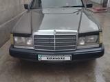 Mercedes-Benz E 230 1988 года за 500 000 тг. в Сарыагаш