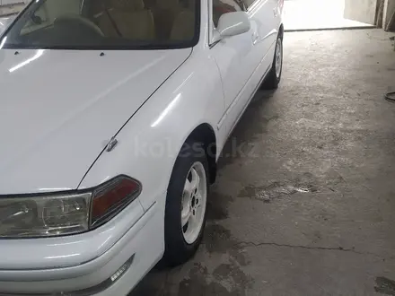 Toyota Mark II 1999 года за 3 500 000 тг. в Алматы – фото 2