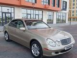 Mercedes-Benz E 320 2003 годаүшін5 500 000 тг. в Актау – фото 3