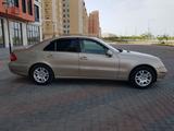 Mercedes-Benz E 320 2003 годаүшін5 500 000 тг. в Актау – фото 4