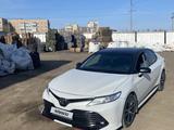 Toyota Camry 2020 года за 13 700 000 тг. в Кокшетау – фото 2