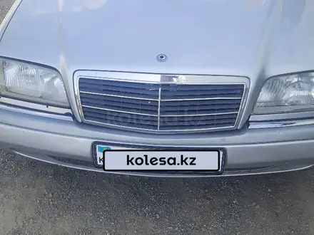 Mercedes-Benz C 180 1995 года за 1 700 000 тг. в Шымкент – фото 2