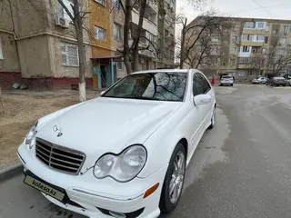 Mercedes-Benz C-Class, 2006