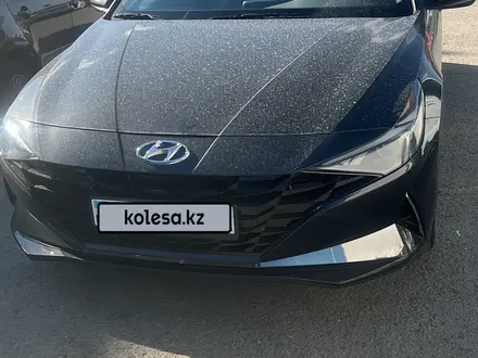 Hyundai Elantra 2022 года за 10 000 000 тг. в Актобе – фото 4