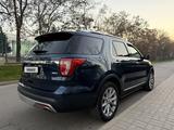 Ford Explorer 2016 года за 12 490 000 тг. в Алматы – фото 3