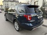 Ford Explorer 2016 года за 12 490 000 тг. в Алматы – фото 2