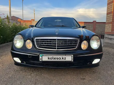 Mercedes-Benz E 260 2004 года за 5 500 000 тг. в Астана – фото 6