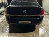 Opel Vectra 2002 года за 2 000 000 тг. в Караганда – фото 2