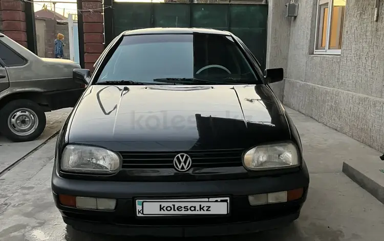 Volkswagen Golf 1997 годаfor2 650 000 тг. в Шымкент