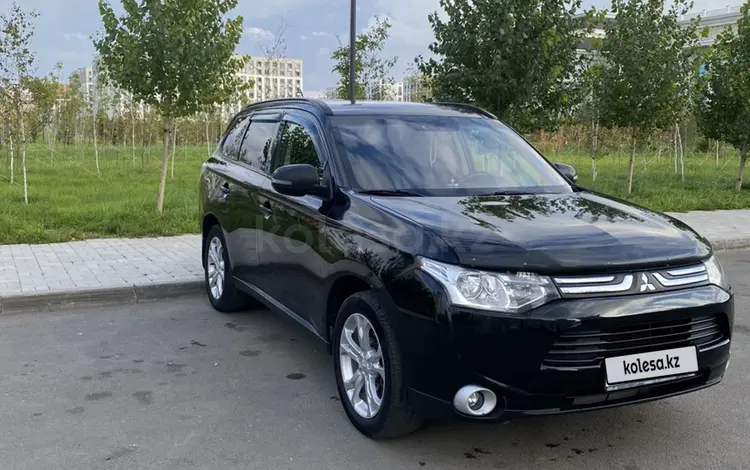 Mitsubishi Outlander 2013 годаүшін8 200 000 тг. в Астана