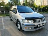 Mitsubishi Space Wagon 2001 годаfor3 500 000 тг. в Шымкент