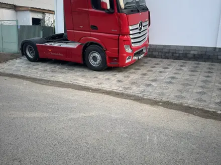 Mercedes-Benz  Actros 2015 года за 25 000 000 тг. в Шымкент – фото 5