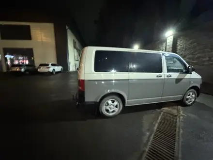 Volkswagen Caravelle 2009 года за 9 900 000 тг. в Алматы – фото 8
