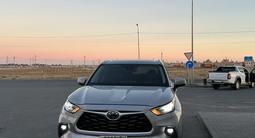 Toyota Highlander 2020 года за 14 000 000 тг. в Актобе – фото 2