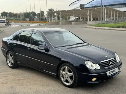 Mercedes-Benz C 55 AMG 2006 года за 7 500 000 тг. в Алматы – фото 14