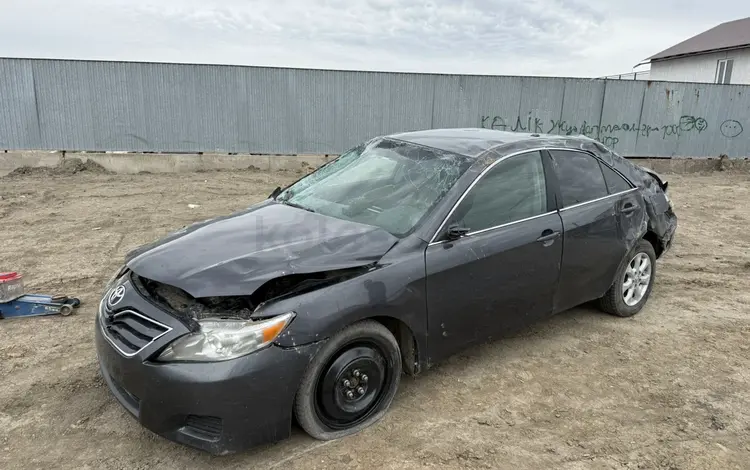 Toyota Camry 2010 года за 2 500 000 тг. в Атырау