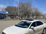 Volkswagen Passat 2013 года за 4 400 000 тг. в Атырау – фото 3